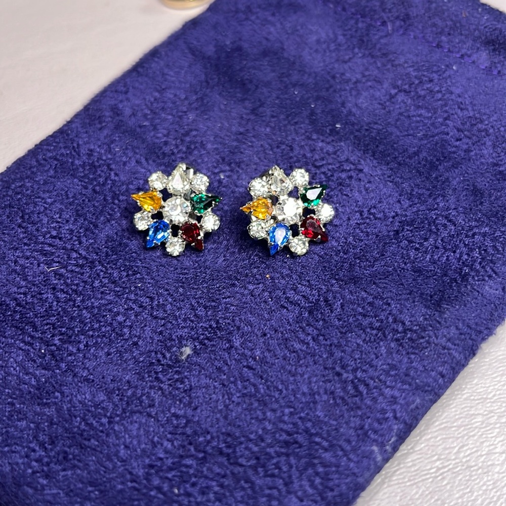 Signed Vintage B. David Sparkle Clip On Earrings